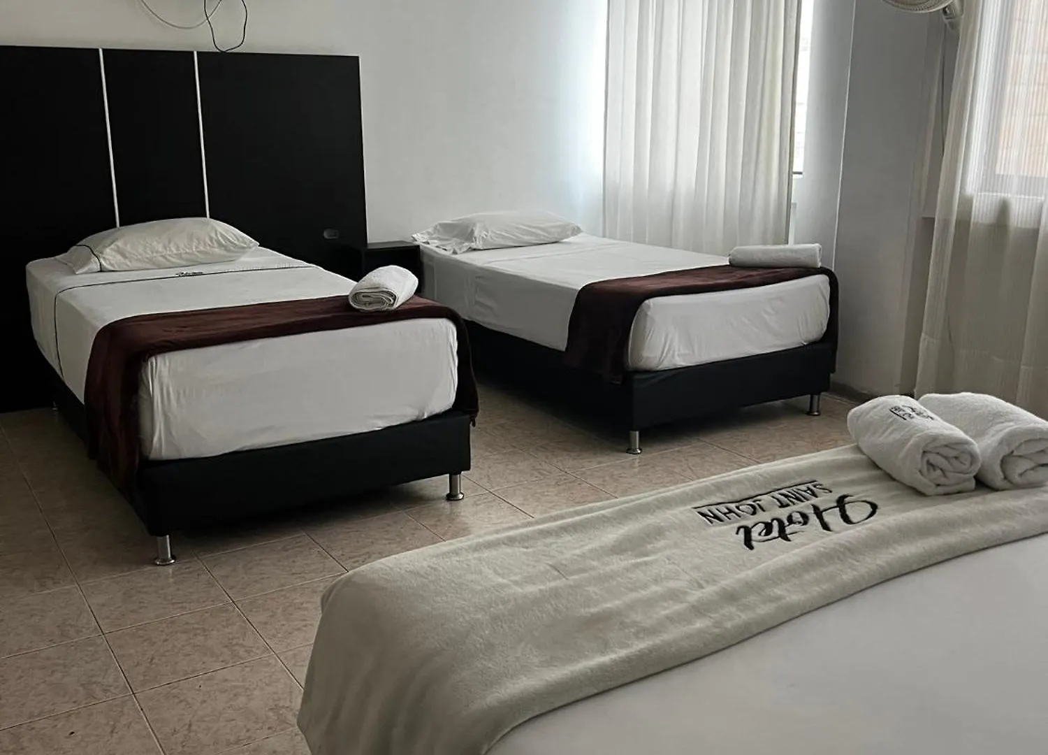 Hotel Saint John Medellin 3*,