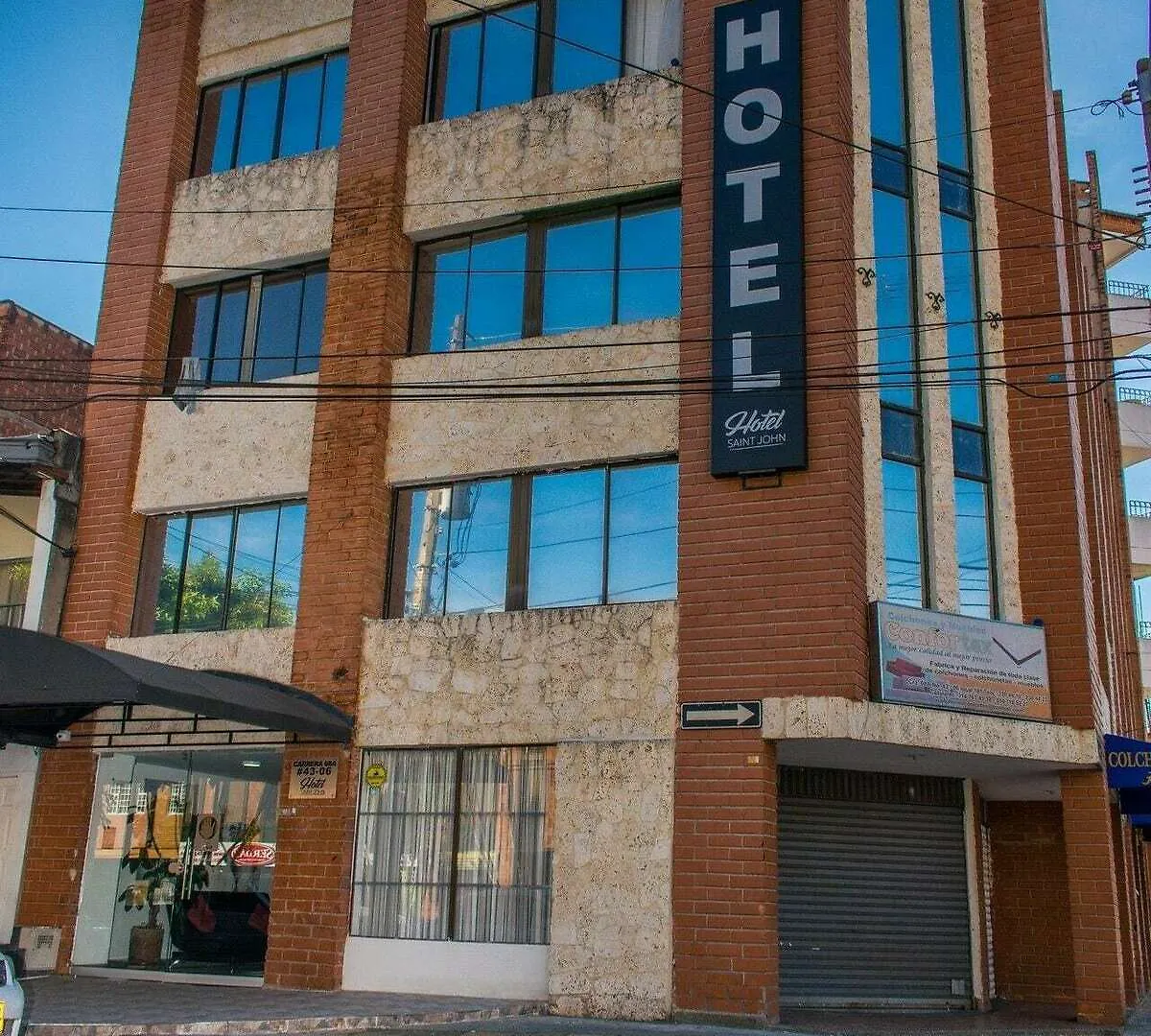 Hotel Saint John Medellin 3*,