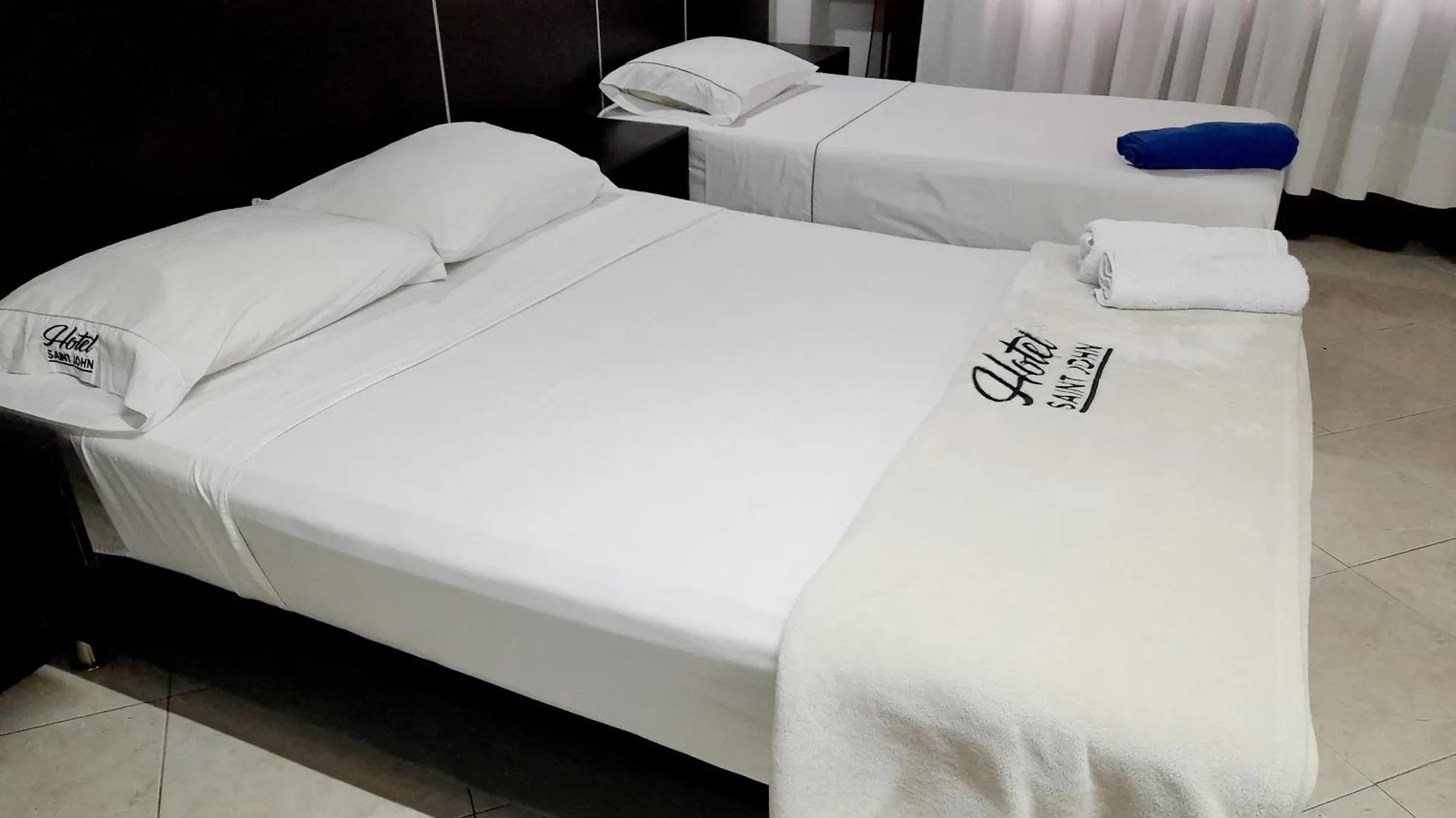 Hotel Saint John Medellin